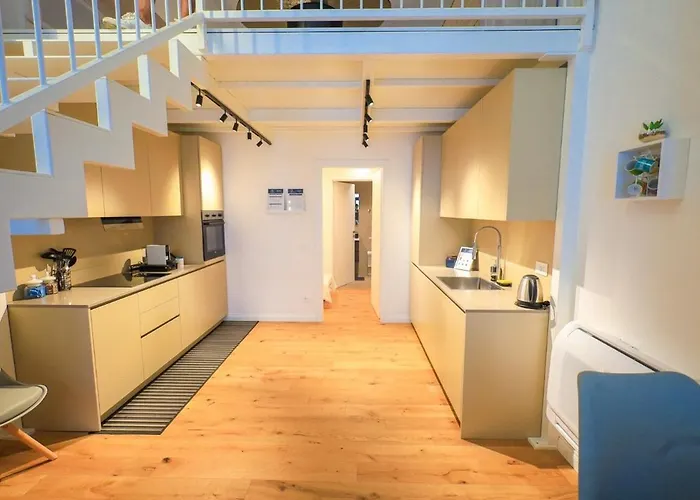 Casa Duda In Apartamento Milán